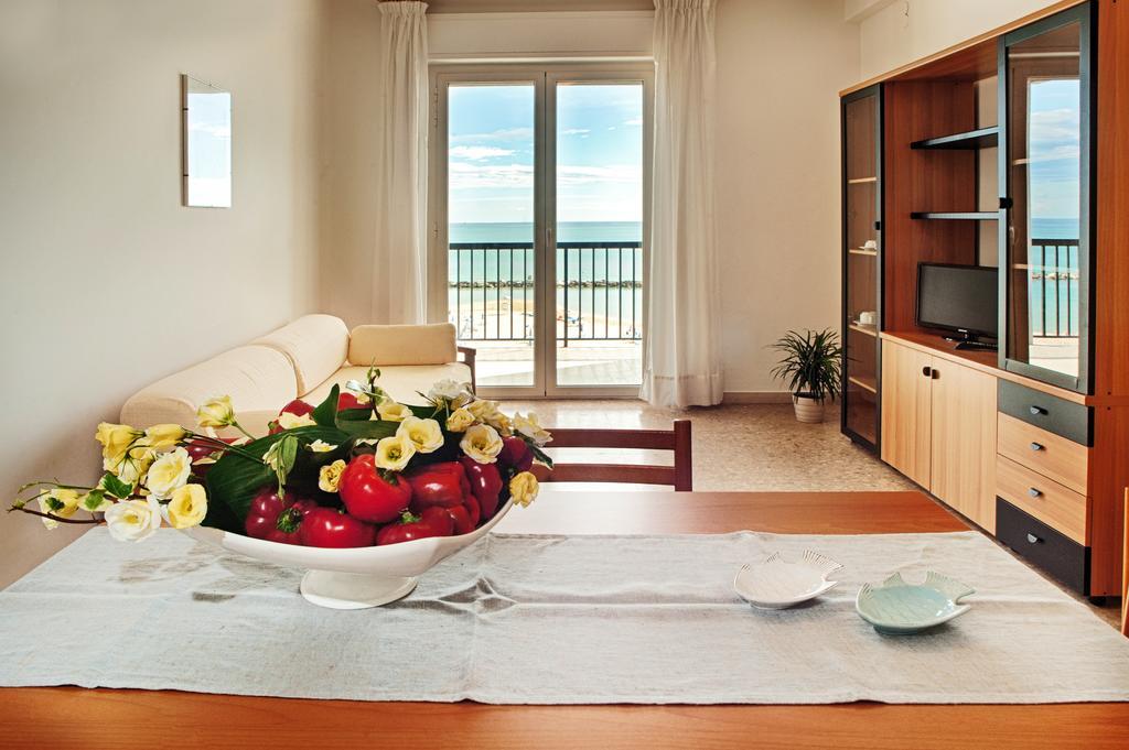 Tourist Residence San Benedetto del Tronto Phòng bức ảnh
